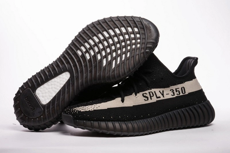 adidas Yeezy Boost 350 V2 Core Black White BY1604