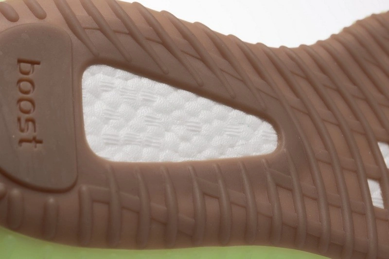 adidas Yeezy Boost 350 V2 Semi Frozen Yellow B37572