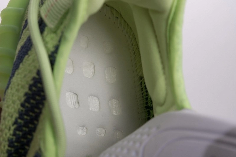 adidas Yeezy Boost 350 V2 Semi Frozen Yellow B37572