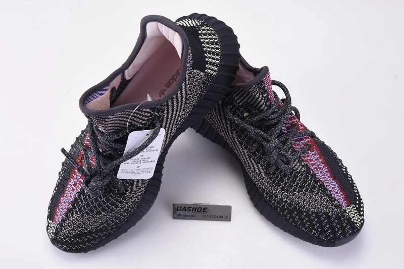 adidas Yeezy Boost 350 V2“ Yecheil” Reflective  FX4145
