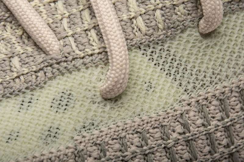 adidas Yeezy Boost 350 v2 Citrin FW3042