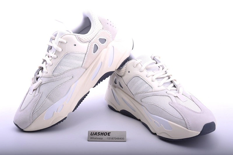 adidas Yeezy Boost 700 Analog EG7596