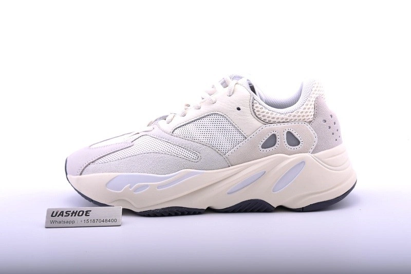 adidas Yeezy Boost 700 Analog EG7596