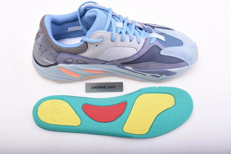 adidas Yeezy Boost 700 Carbon Blue   FW2498