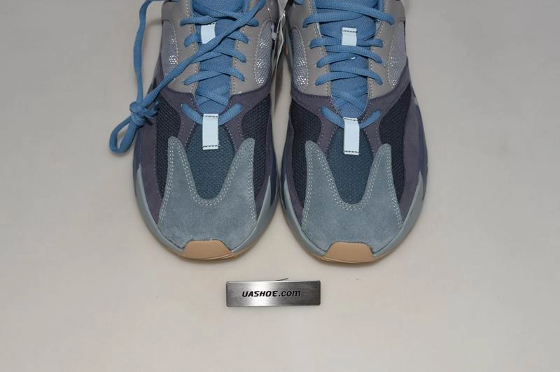 adidas Yeezy Boost 700 Carbon Blue   FW2498