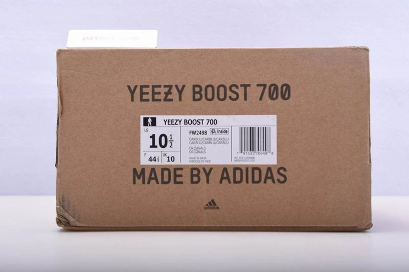 adidas Yeezy Boost 700 Carbon Blue   FW2498