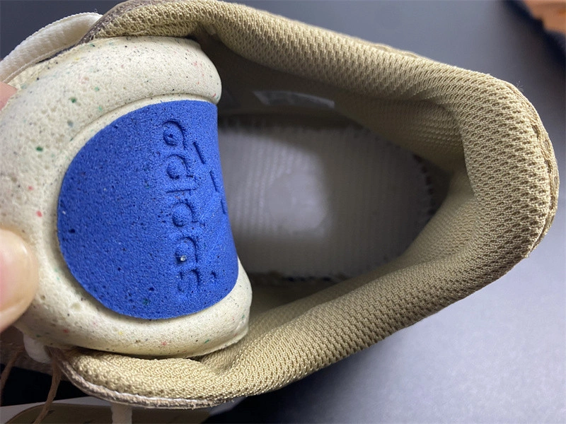 adidas Yeezy Boost 700 Enflame Amber - GW0297
