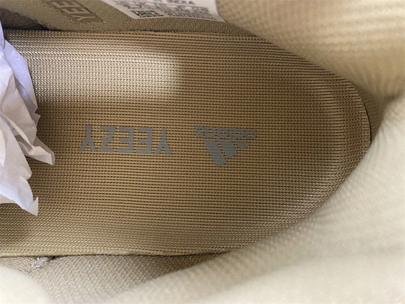 adidas Yeezy Boost 700 Enflame Amber - GW0297