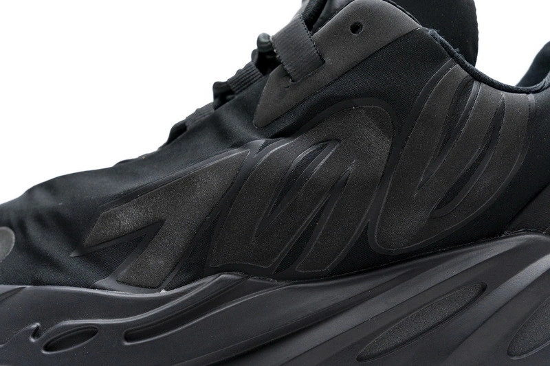 adidas Yeezy Boost 700 MNVN “Black”  FV4440
