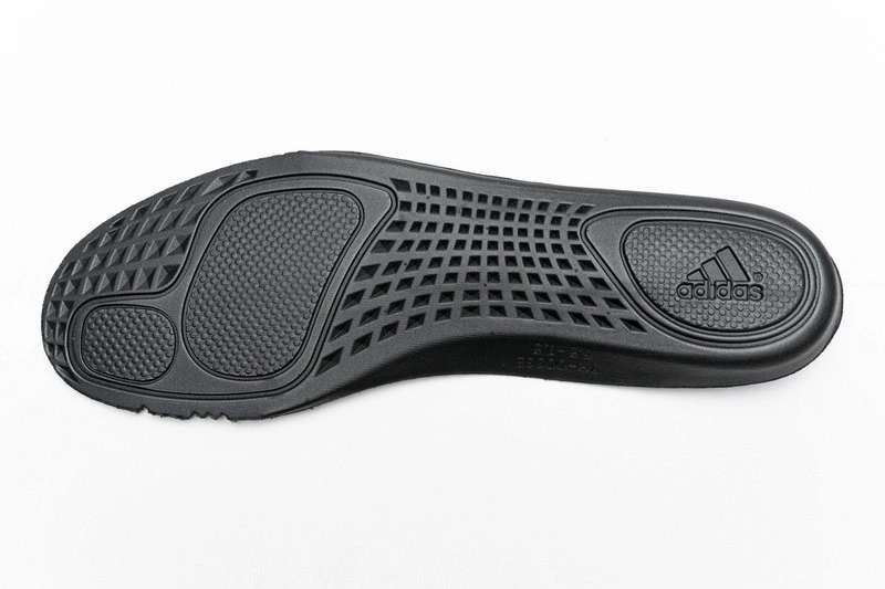 adidas Yeezy Boost 700 MNVN “Black”  FV4440