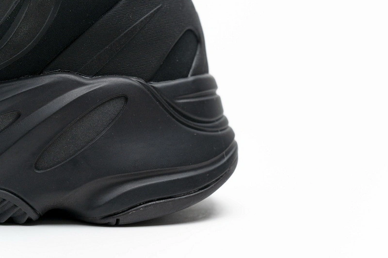 adidas Yeezy Boost 700 MNVN “Black”  FV4440