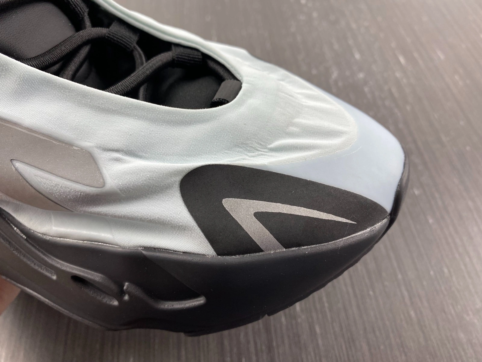 adidas Yeezy Boost 700 MNVN Blue Tint - GZ0711
