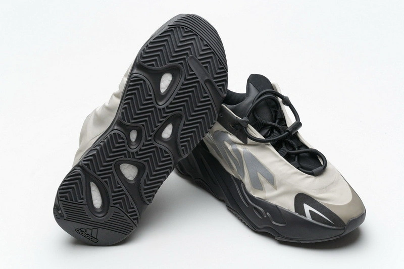 adidas Yeezy Boost 700 MNVN Bone”  FY3729