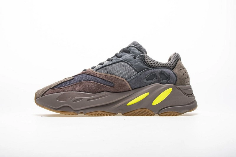 adidas Yeezy Boost 700 Mauve EE9614