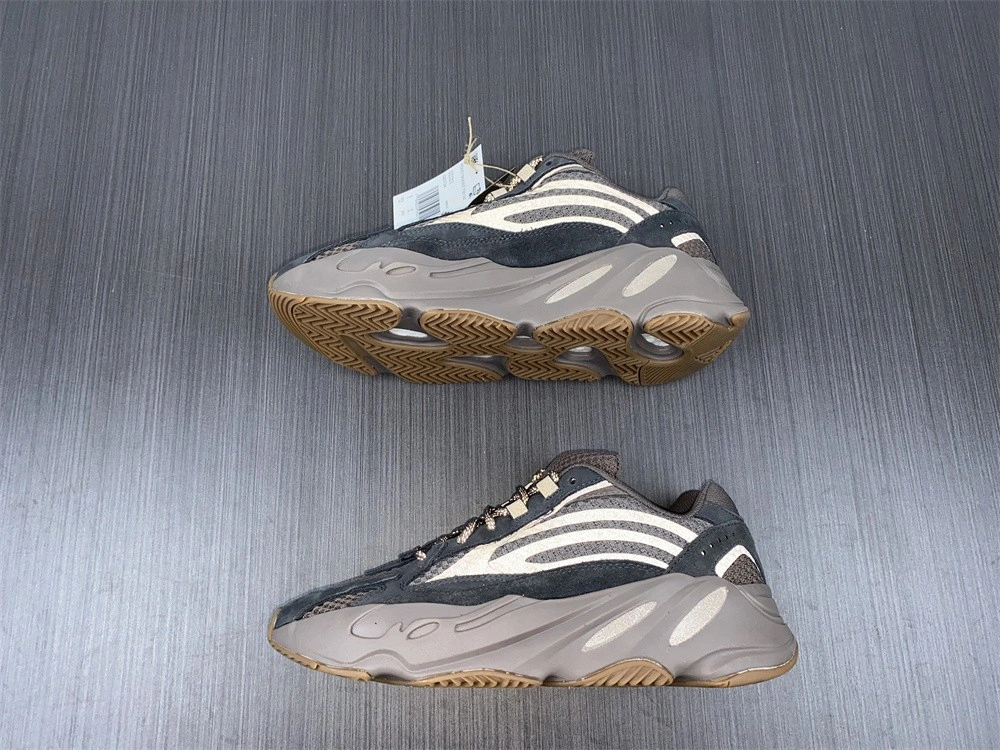 adidas Yeezy Boost 700 V2 Geode - EG6860