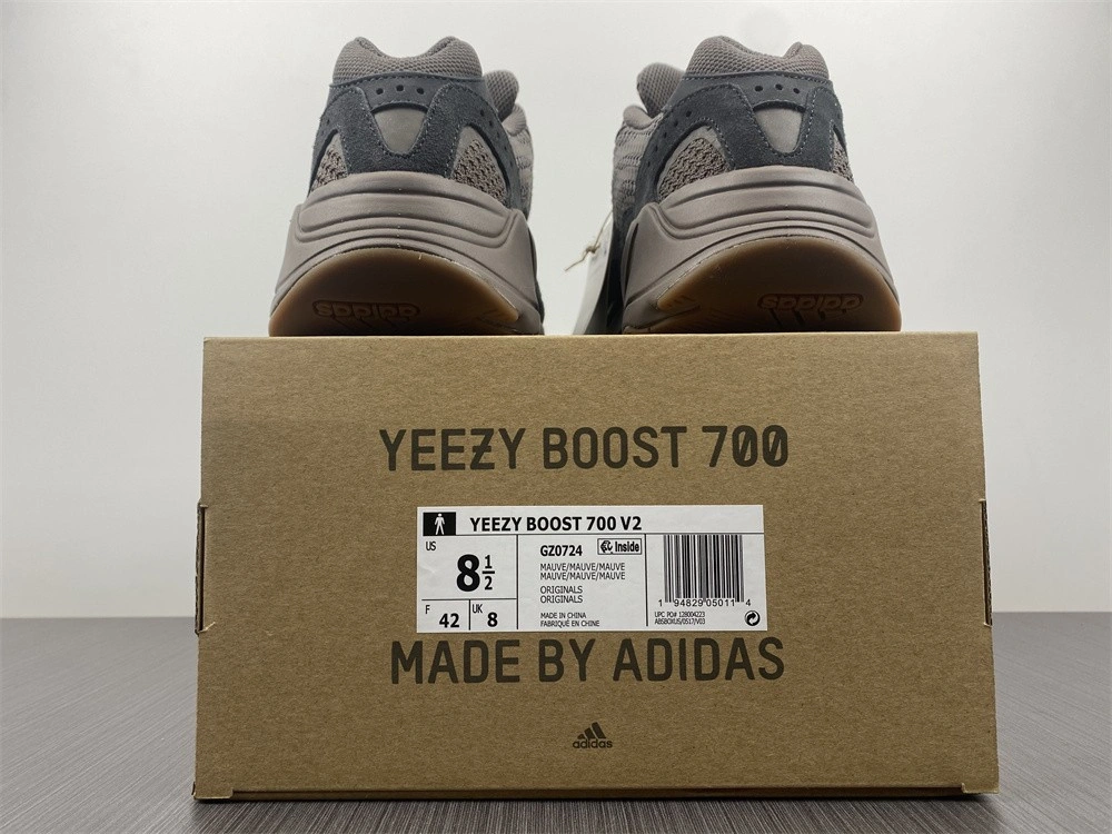 adidas Yeezy Boost 700 V2 Geode - EG6860