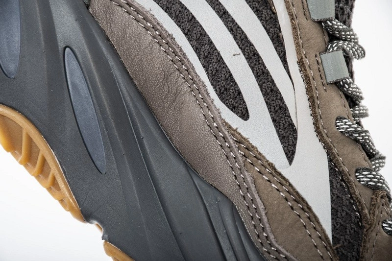 adidas Yeezy Boost 700 V2 Geode EG6860
