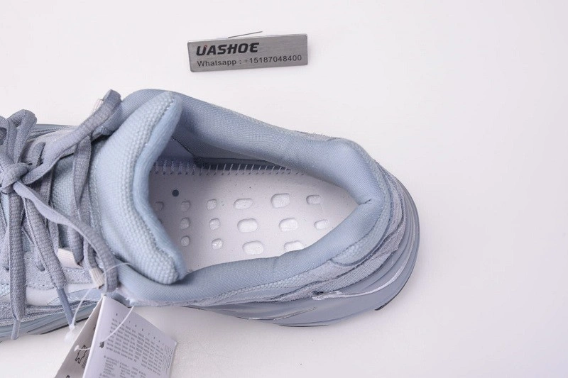 adidas Yeezy Boost 700 V2 Hospital Blue  FV8424