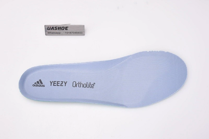 adidas Yeezy Boost 700 V2 Hospital Blue  FV8424