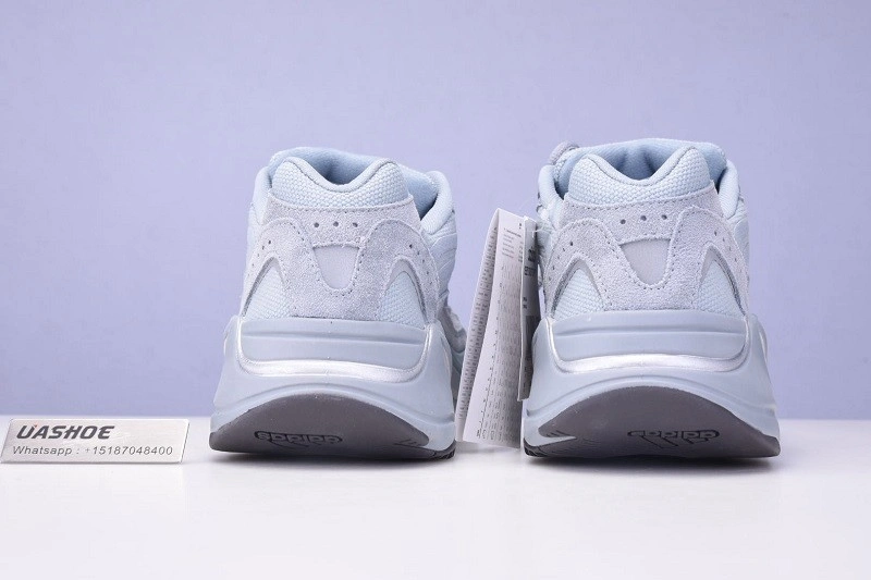 adidas Yeezy Boost 700 V2 Hospital Blue  FV8424