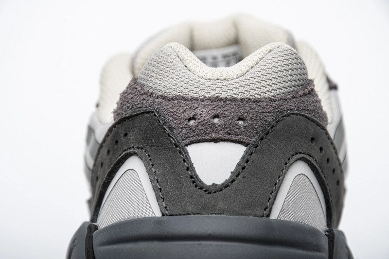 adidas Yeezy Boost 700 V2 Tephra   FU7914