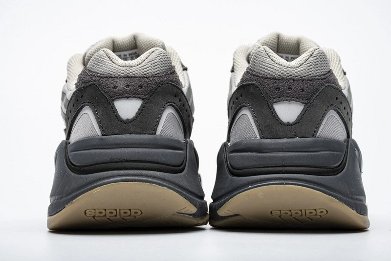 adidas Yeezy Boost 700 V2 Tephra   FU7914
