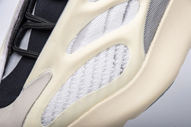 adidas Yeezy Boost 700 V3 'Azael'   FW4980