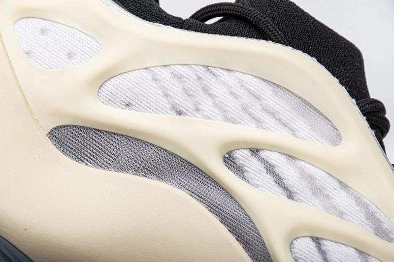 adidas Yeezy Boost 700 V3 'Azael'   FW4980