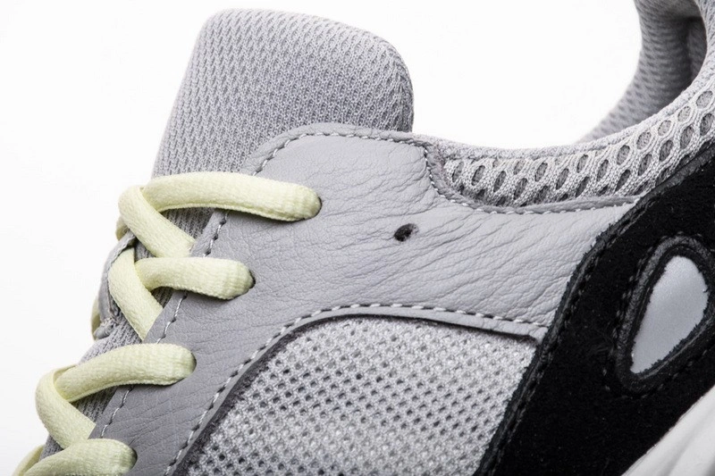 adidas Yeezy Boost 700 Wave Runner Solid Grey B75571