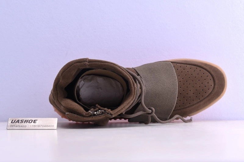 adidas Yeezy Boost 750 Light Brown Gum Chocolate   BY2456
