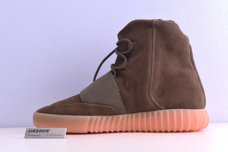 adidas Yeezy Boost 750 Light Brown Gum Chocolate   BY2456