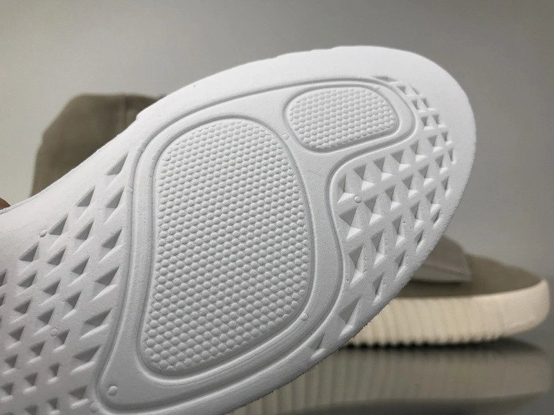 adidas Yeezy Boost 750 OG Light Brown  B35309