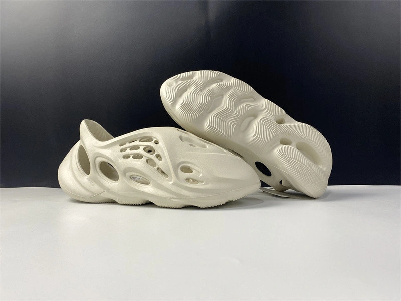 adidas Yeezy Foam RNNR Ararat - G55486