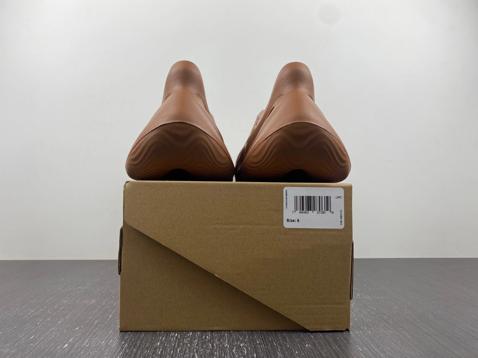 adidas Yeezy Foam RNNR Flax - HP5335