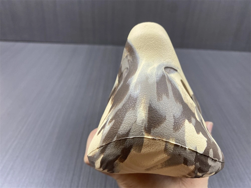 adidas Yeezy Foam RNNR MX Cream Clay - GX8774
