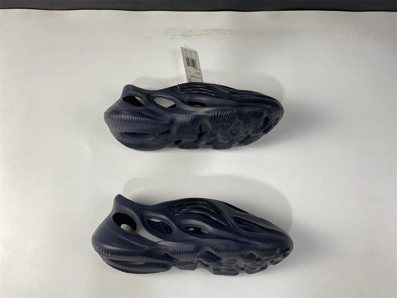 adidas Yeezy Foam RNNR Mineral Blue - GV7903