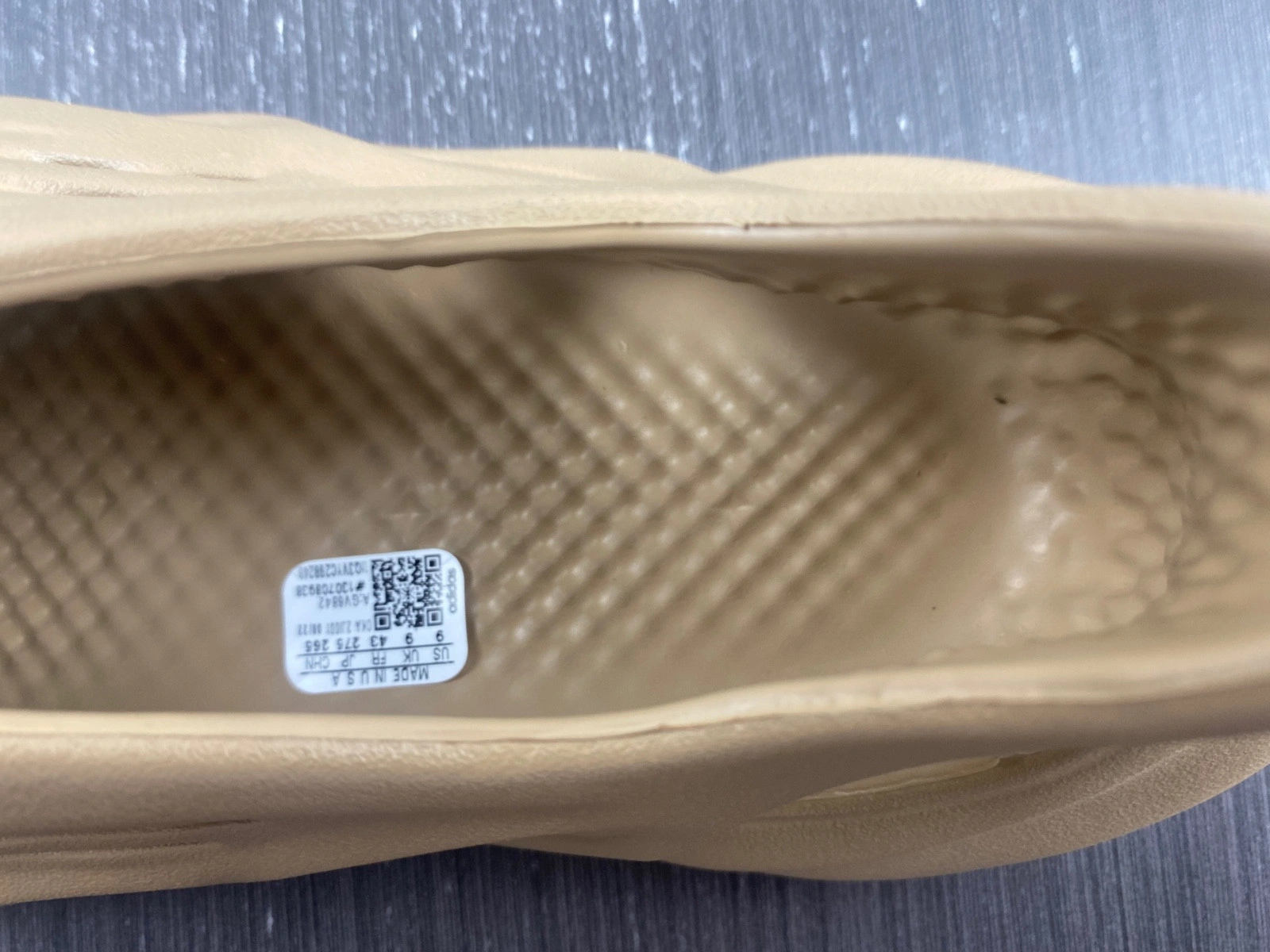 adidas Yeezy Foam RNR Clay Taupe Men's - GV6842