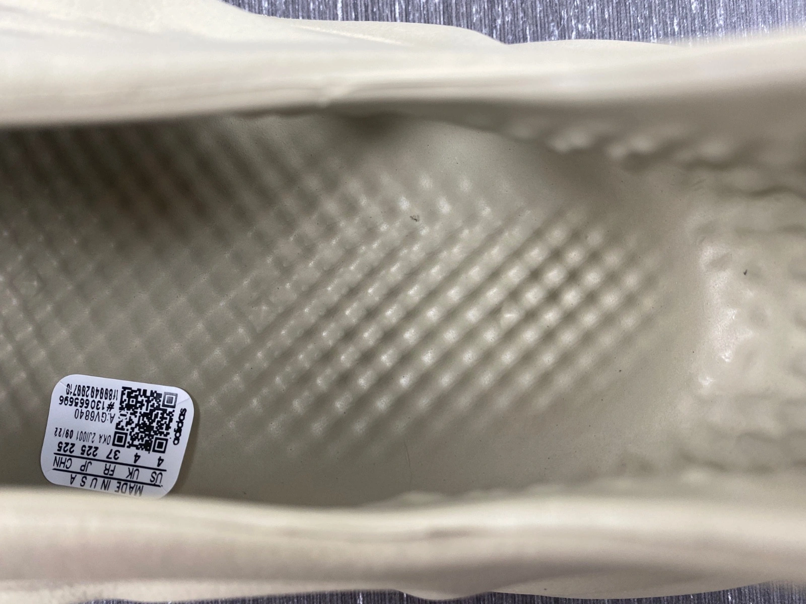 adidas Yeezy Foam RNR Stone Salt Men's - GV6840