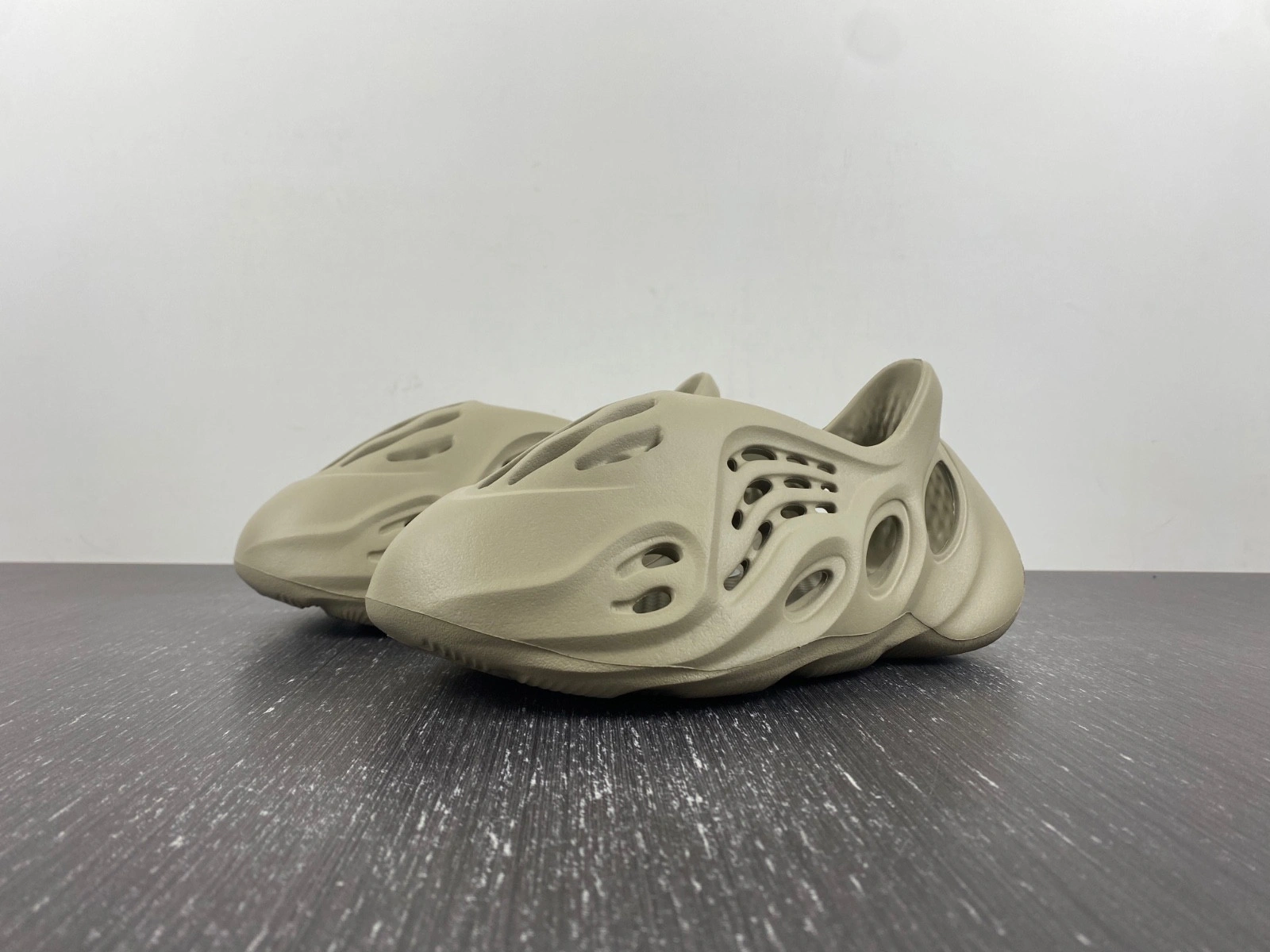 adidas Yeezy Foam RNR Stone Salt Men's - GV6840