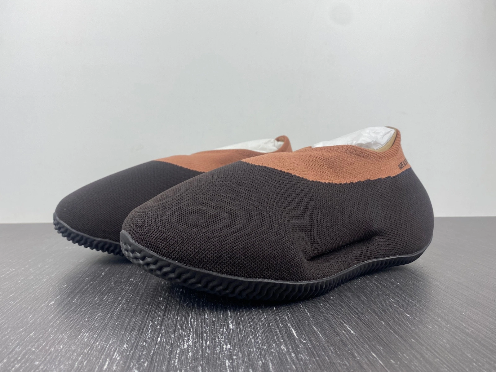 adidas Yeezy Knit RNR Stone Carbon - GY1759