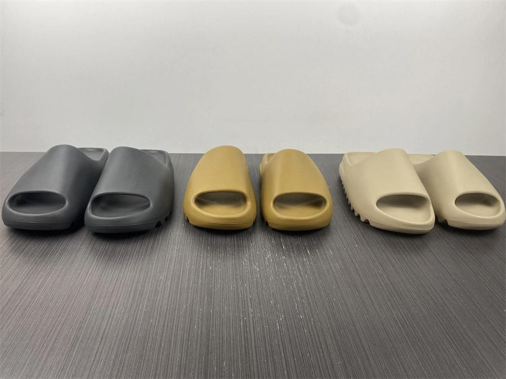 adidas Yeezy Slide Black Onyx HQ6448