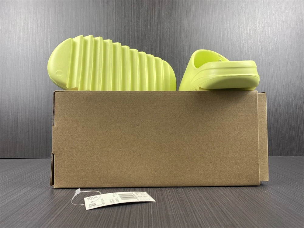 adidas Yeezy Slide Enflame Fluorescent green  - GX6138