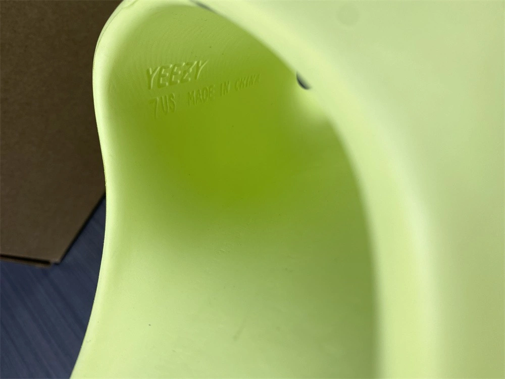 adidas Yeezy Slide Enflame Fluorescent green  - GX6138