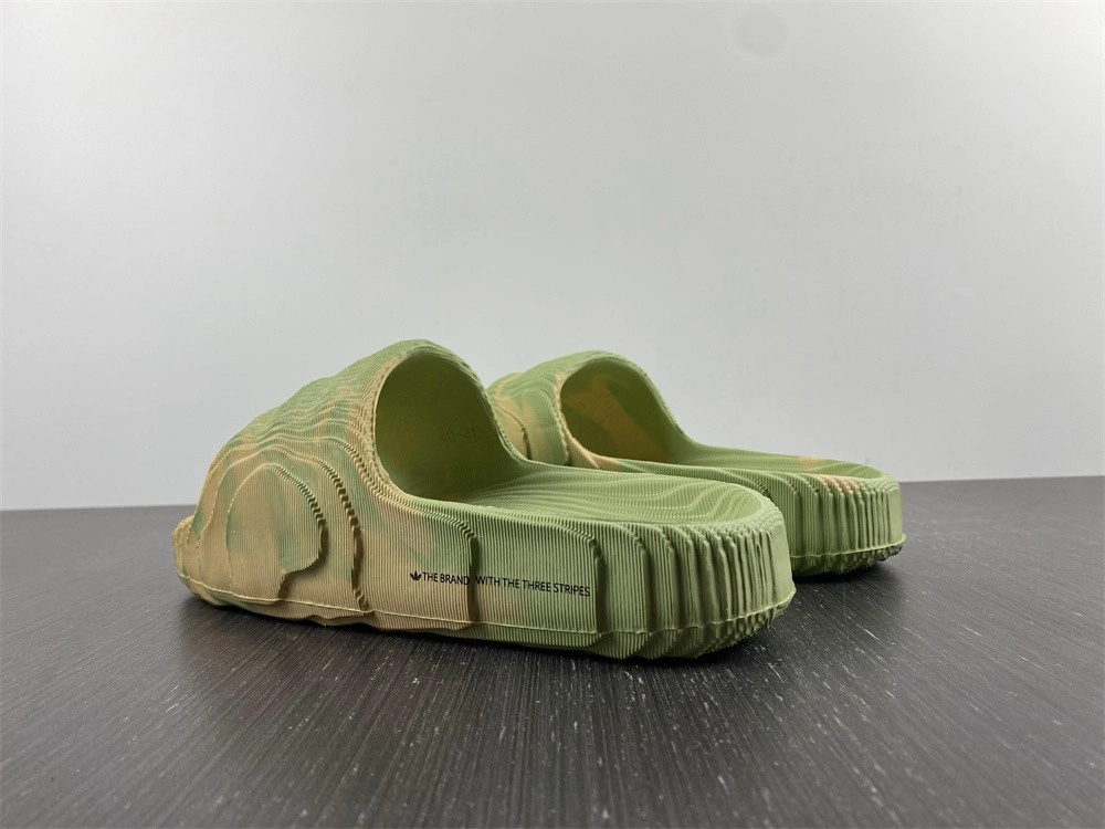 adidas adilette 22 “Magic Lime”  GY1597