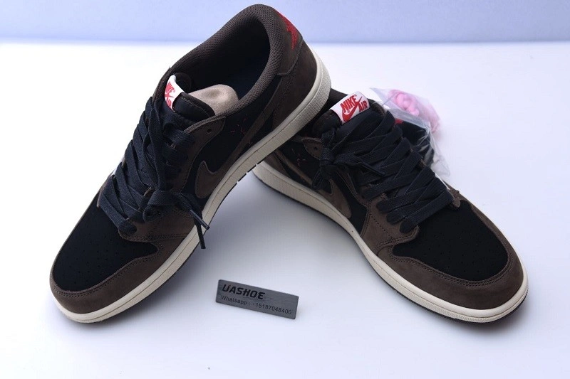 air Jordan 1  x Travis Scott  Low  OG  CQ4277-001