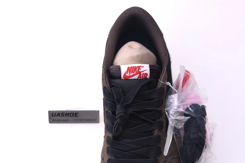 air Jordan 1  x Travis Scott  Low  OG  CQ4277-001