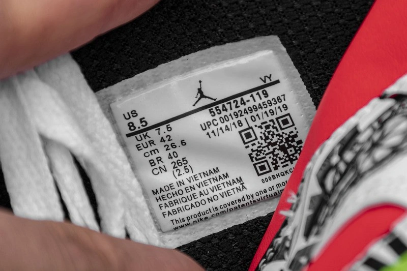 air Jordan 1 Mid All-Over Logos 554724-119