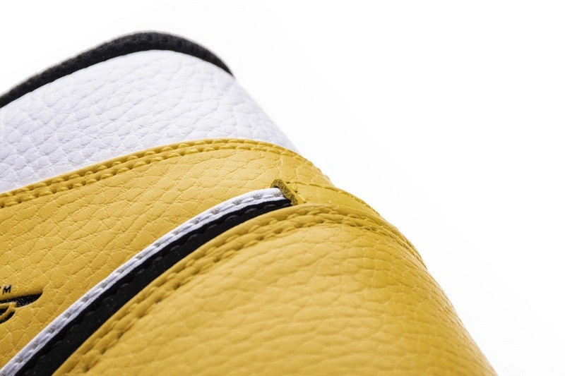 air Jordan 1 Mid SE Lakers  852542-700