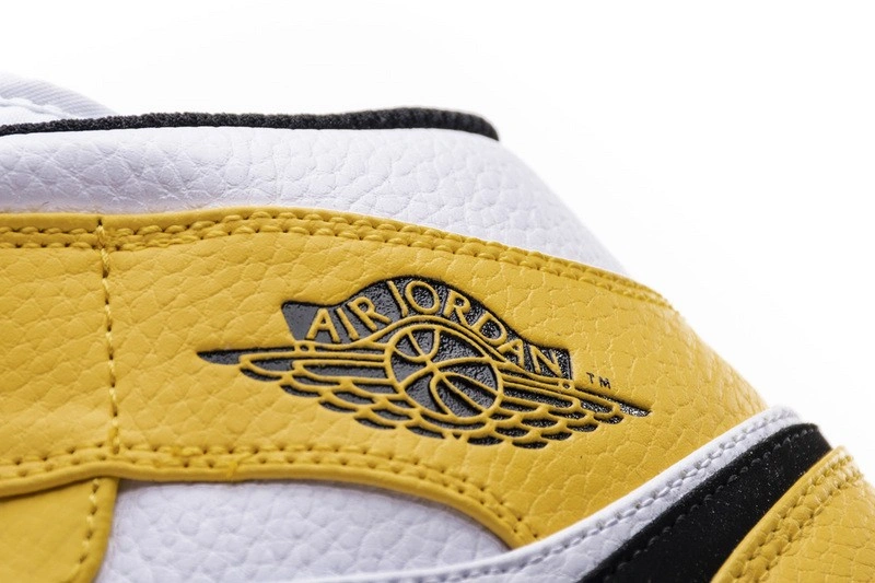 air Jordan 1 Mid SE Lakers  852542-700