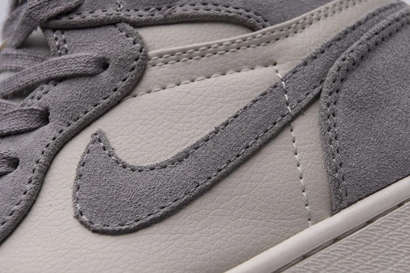 air Jordan 1 Retro High Pale Ivory (W)   AH7389-101